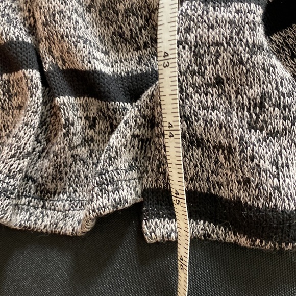 LuLaRoe Joy, Size M. Knit long duster vest. NWOT. Flawless. - Picture 6 of 7
